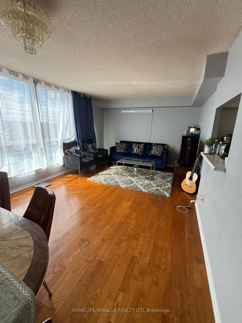 Photo 4 at 507 - 2901 Kipling Avenue, Jamestown, Toronto