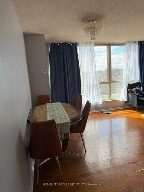 Photo 6 at 507 - 2901 Kipling Avenue, Jamestown, Toronto