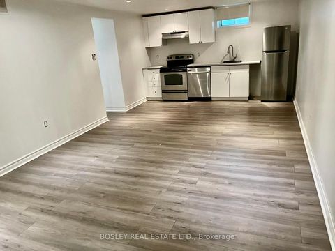 Photo 16 at 22 Hopecrest Crescent, Kennedy Park, Toronto