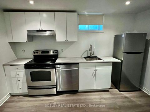 Photo 17 at 22 Hopecrest Crescent, Kennedy Park, Toronto