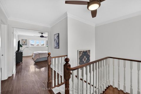 Photo 21 at 33 Topaz Court, Maple, Vaughan