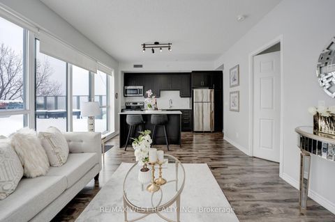 Photo 13 at 625 - 15 James Finlay Way, CFB, Toronto