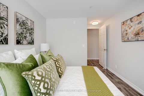 Photo 15 at 625 - 15 James Finlay Way, CFB, Toronto