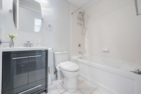 Photo 17 at 625 - 15 James Finlay Way, CFB, Toronto