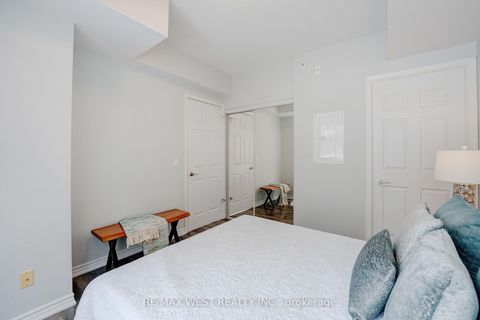 Photo 19 at 625 - 15 James Finlay Way, CFB, Toronto
