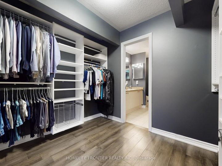 Photo 15 at 6 - 8777 Dufferin Street, Patterson, Vaughan