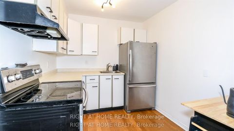 Photo 5 at 113 - 126 Bell Farm Road, Alliance, Barrie