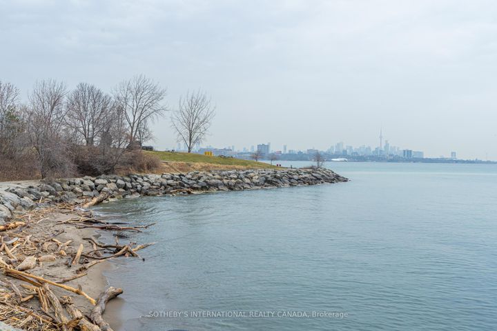 Photo 28 at 4104 - 1 Palace Pier Court, Mimico, Toronto