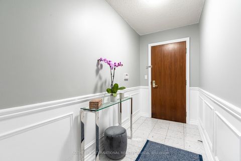 Photo 3 at 4104 - 1 Palace Pier Court, Mimico, Toronto