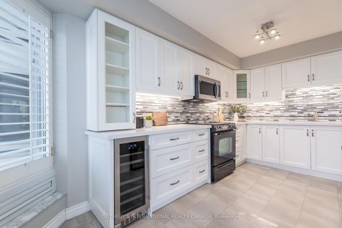 Photo 13 at 4104 - 1 Palace Pier Court, Mimico, Toronto