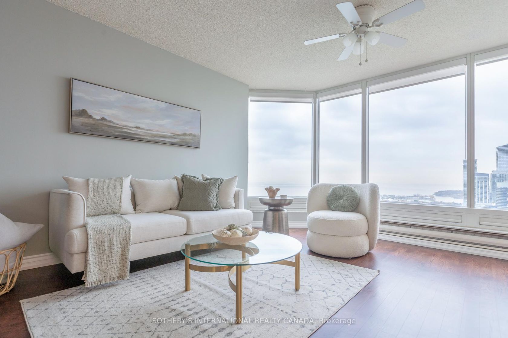 4104 - 1 Palace Pier Court, Mimico, Toronto by Loree Meneguzzi Real Estate 4104 - 1 Palace Pier Court, Mimico, Toronto