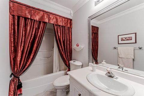 Photo 7 at 72 Stanley Street, East Bayfield, Barrie