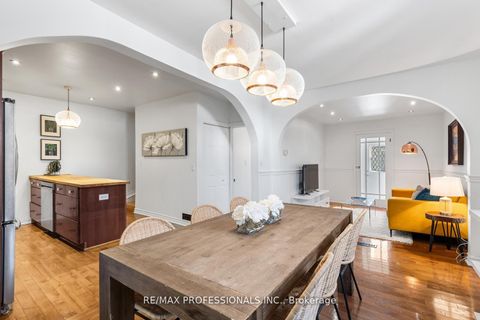 Photo 8 at 1 Gray Avenue, Smythe, Toronto