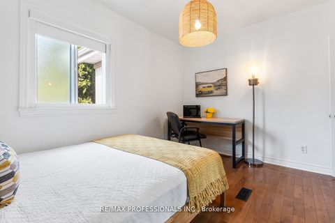 Photo 15 at 1 Gray Avenue, Smythe, Toronto