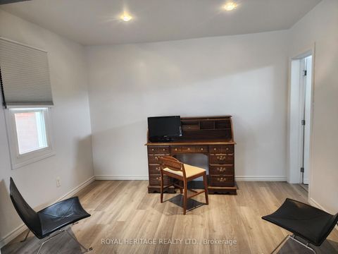 Photo 7 at 203 Valencia Road, Lakeview, Oshawa