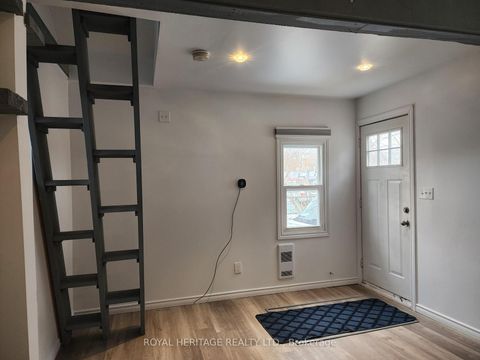 Photo 11 at 203 Valencia Road, Lakeview, Oshawa