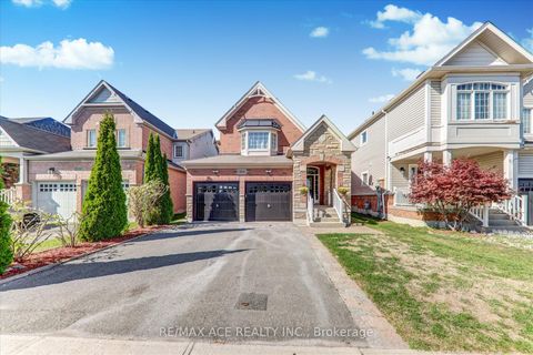 Photo 1 at 836 Fetchison Drive, Taunton, Oshawa