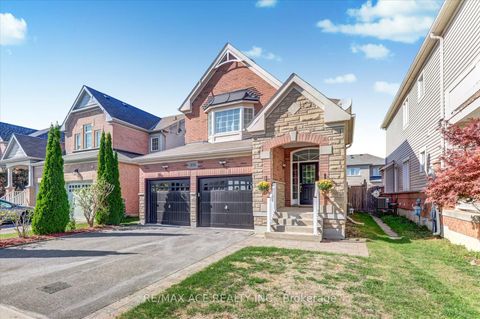 Photo 3 at 836 Fetchison Drive, Taunton, Oshawa