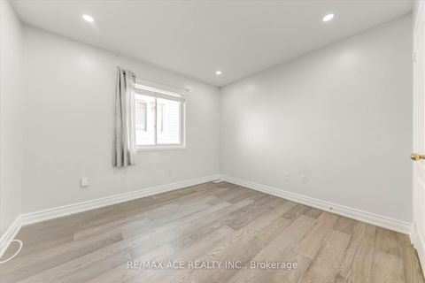 Photo 24 at 836 Fetchison Drive, Taunton, Oshawa