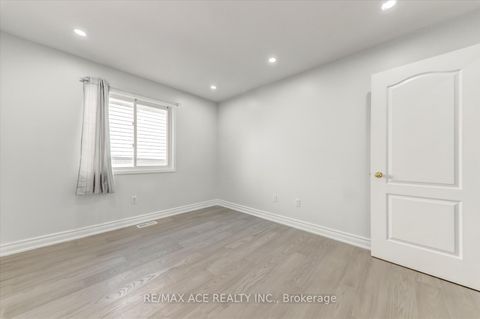 Photo 29 at 836 Fetchison Drive, Taunton, Oshawa