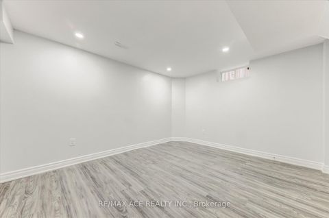 Photo 35 at 836 Fetchison Drive, Taunton, Oshawa