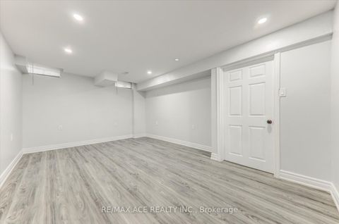 Photo 38 at 836 Fetchison Drive, Taunton, Oshawa