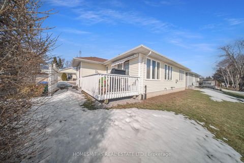 Photo 23 at 89A Wilmot Trail, Bowmanville, Clarington