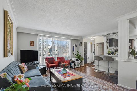 Photo 7 at 257 Olive Avenue, Willowdale East, Toronto
