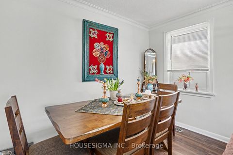 Photo 8 at 257 Olive Avenue, Willowdale East, Toronto