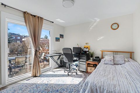 Photo 12 at 257 Olive Avenue, Willowdale East, Toronto