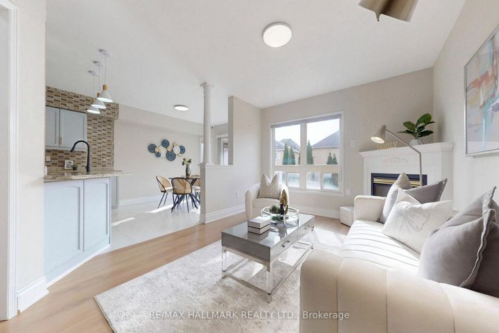 Photo 7 at 17 Durango Drive, Westbrook, Richmond Hill