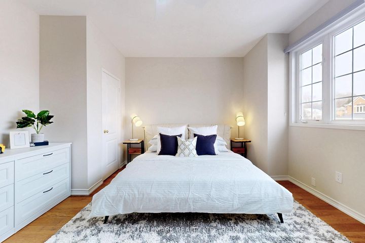 Photo 32 at 17 Durango Drive, Westbrook, Richmond Hill