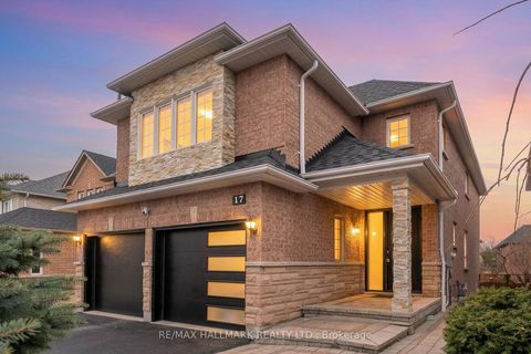 Photo 1 at 17 Durango Drive, Westbrook, Richmond Hill