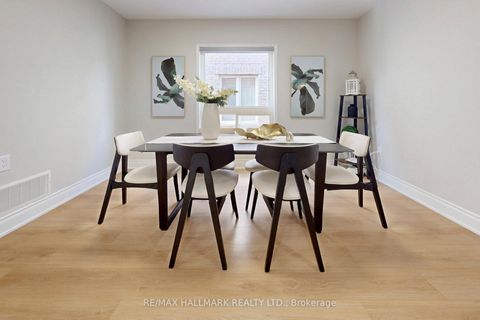 Photo 18 at 17 Durango Drive, Westbrook, Richmond Hill