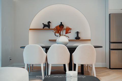 Photo 10 at 35 Geraldton Crescent, Bayview Village, Toronto