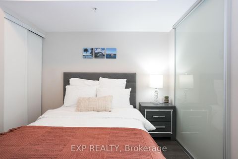 Photo 11 at 938 - 68 Abell Street, Little Portugal, Toronto