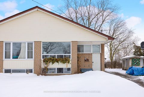 Photo 23 at 79 TIVOLI Court, Guildwood, Toronto