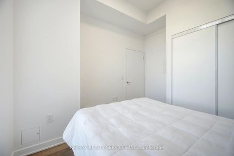 Photo 24 at 1007 - 60 Honeycrisp Crescent, Vaughan Corporate Centre, Vaughan