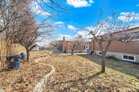 Photo 28 at 6 Disan Court, Beaumonde Heights, Toronto