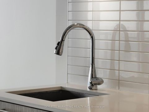 Photo 13 at 4014 - 251 Jarvis Street, Moss Park, Toronto