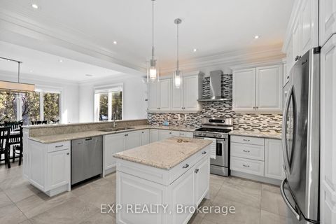 Photo 3 at 185 Wilfred Avenue, Willowdale East, Toronto