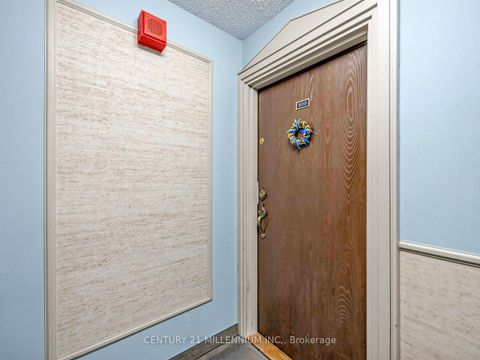 Photo 2 at 805 - 2130 Weston Road, Weston, Toronto