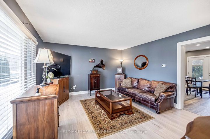 Photo 5 at 280 Quigley Street, Vincent, Hamilton