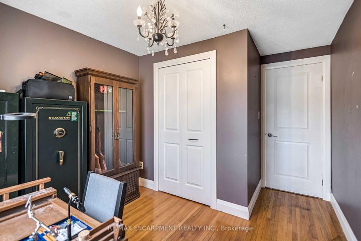 Photo 26 at 280 Quigley Street, Vincent, Hamilton