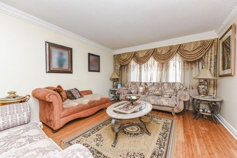 Photo 6 at 7608 Benavon Road, Malton, Mississauga