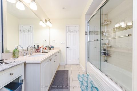 Photo 20 at 7608 Benavon Road, Malton, Mississauga