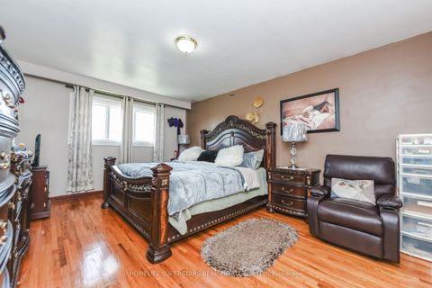 Photo 21 at 7608 Benavon Road, Malton, Mississauga