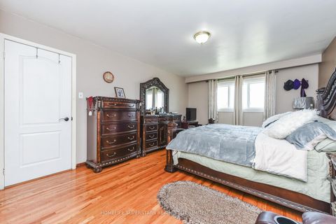 Photo 22 at 7608 Benavon Road, Malton, Mississauga