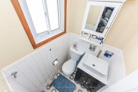 Photo 24 at 7608 Benavon Road, Malton, Mississauga