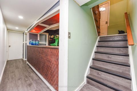 Photo 36 at 7608 Benavon Road, Malton, Mississauga